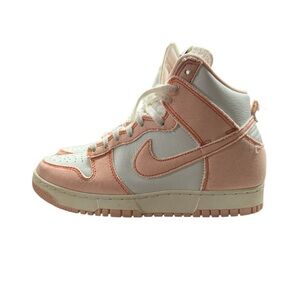 Nike Dunks Women's High-Top Sneakers - Salmon and White